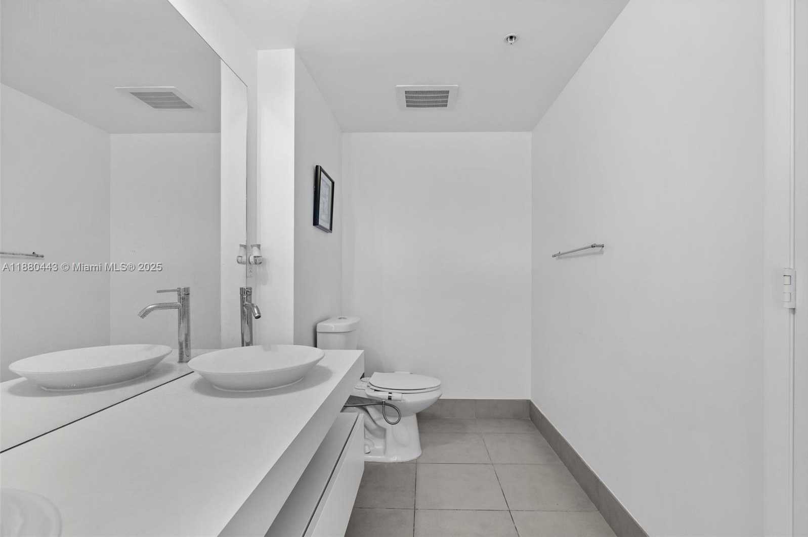 Small Image of 92 SOUTH WEST 3RD ST #4403, Miami Number 15