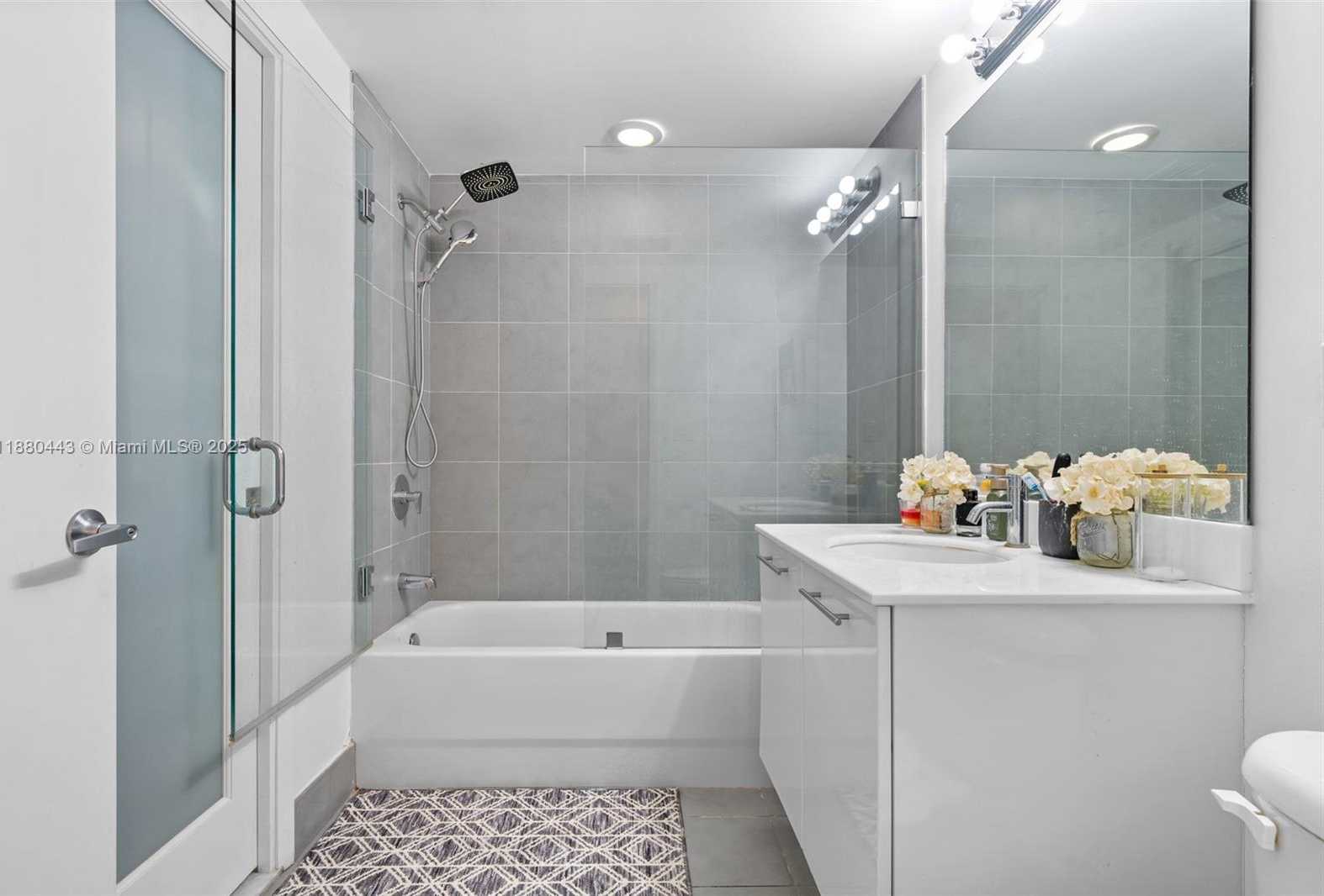 Small Image of 92 SOUTH WEST 3RD ST #4403, Miami Number 19