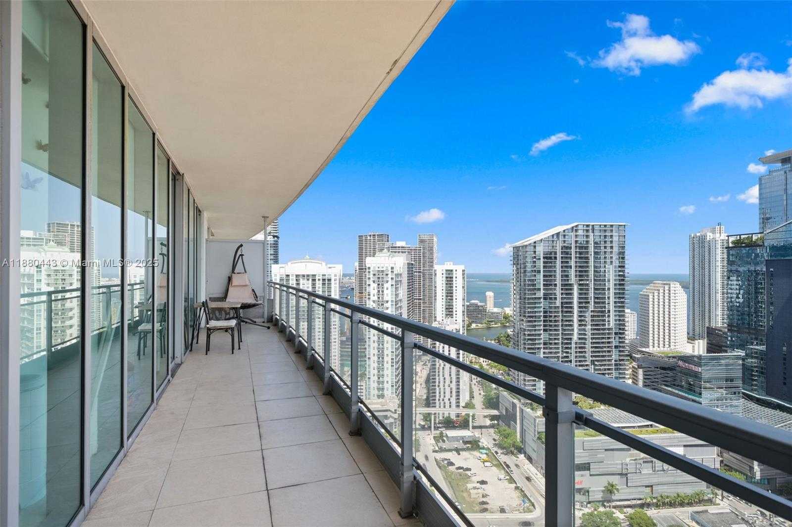 Small Image of 92 SOUTH WEST 3RD ST #4403, Miami Number 21