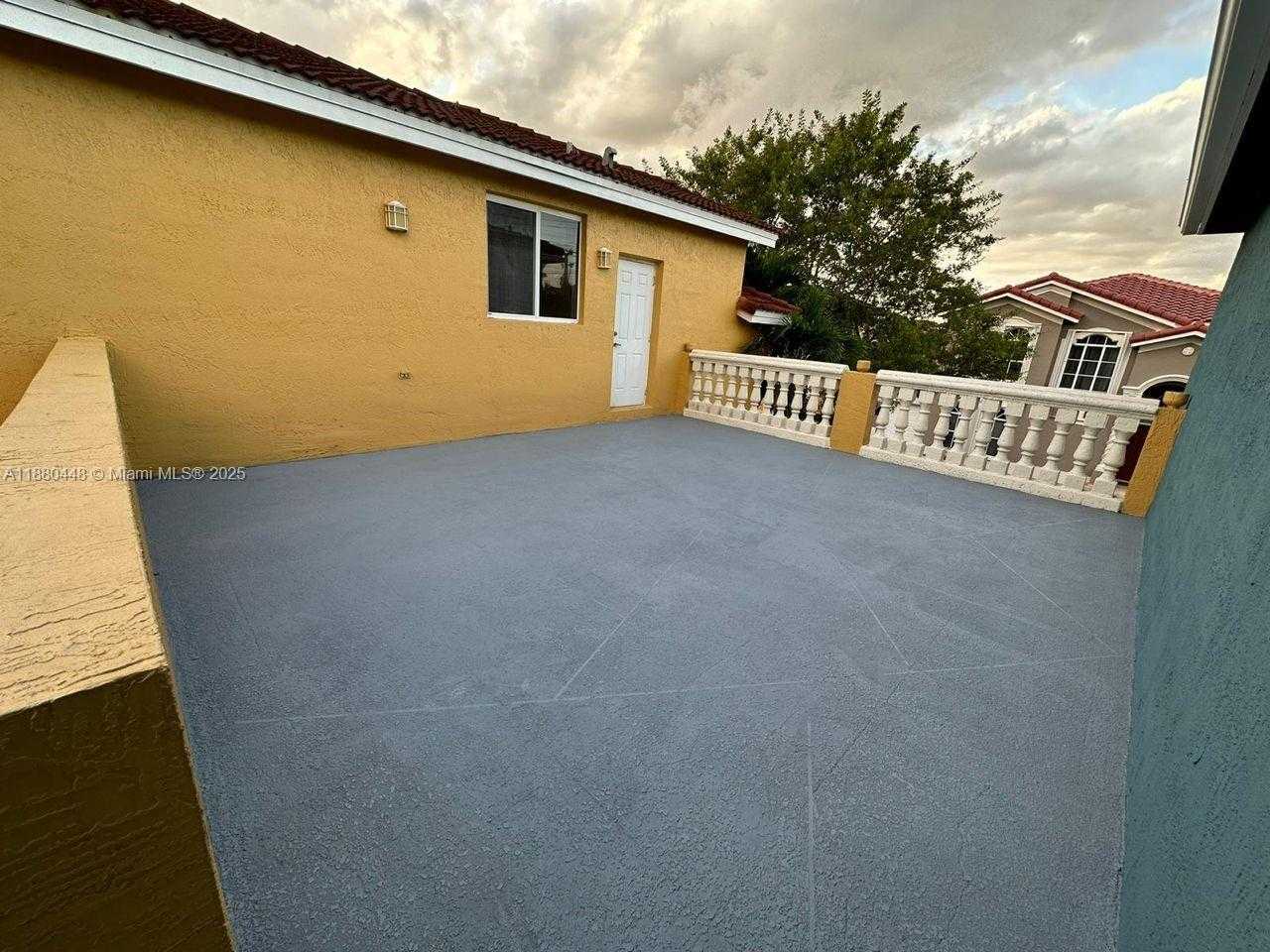Small Image of 10812 51 ST LN, Doral Number 20