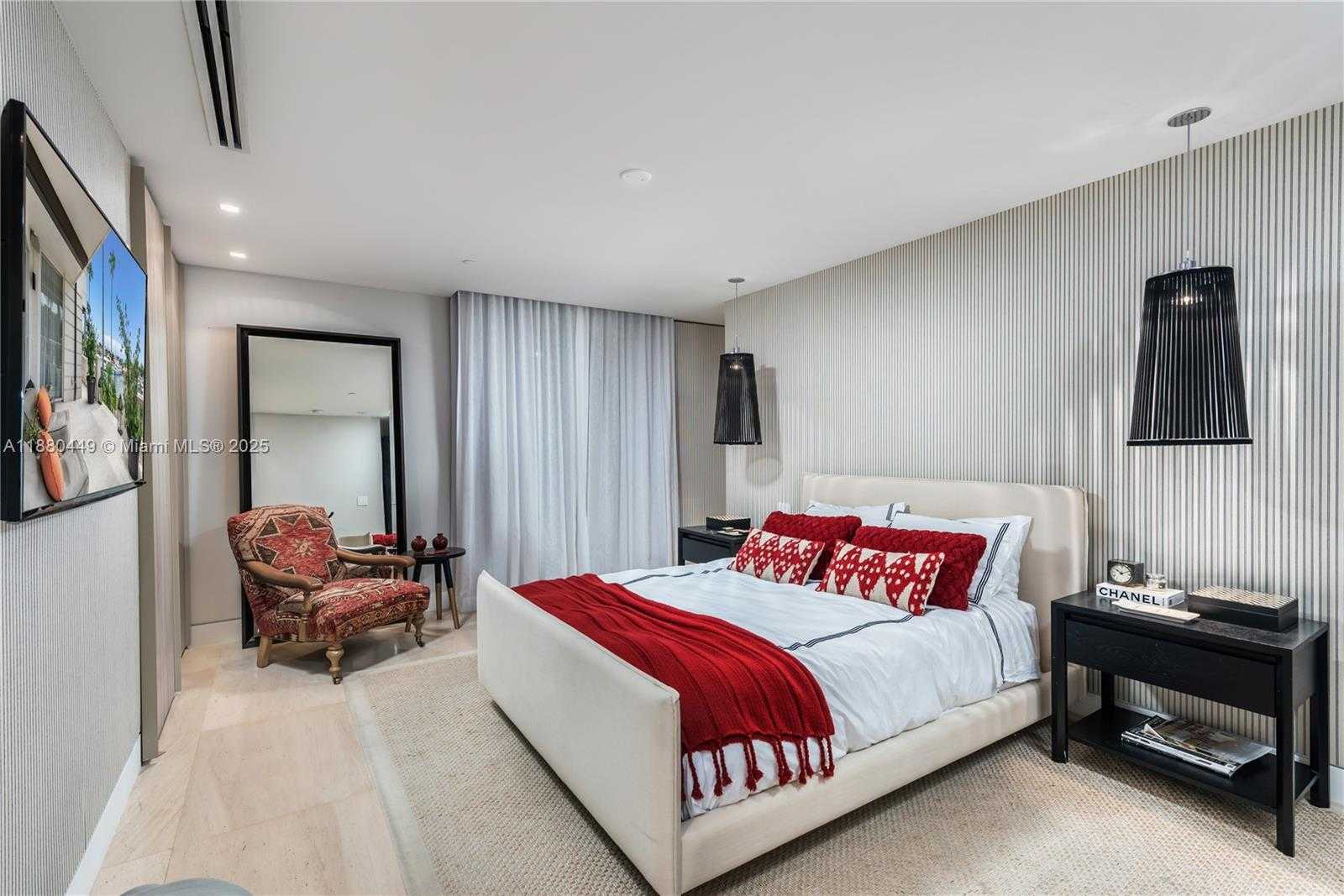 Small Image of 2514 FISHER ISLAND DR #6104, Miami Beach Number 24