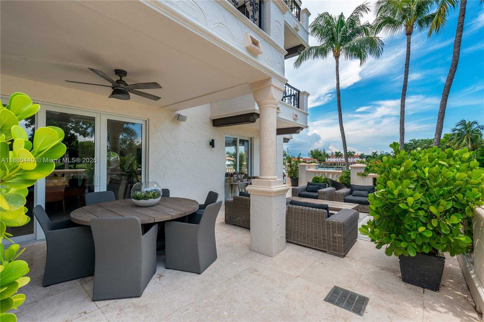 Small Image of 2514 FISHER ISLAND DR #6104, Miami Beach Number 36