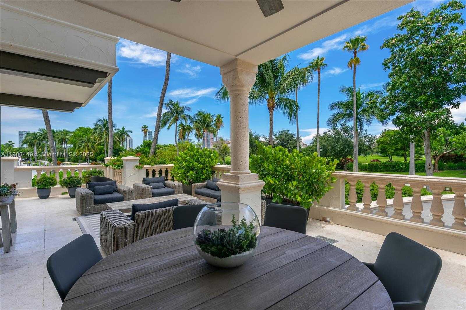 Small Image of 2514 FISHER ISLAND DR #6104, Miami Beach Number 38