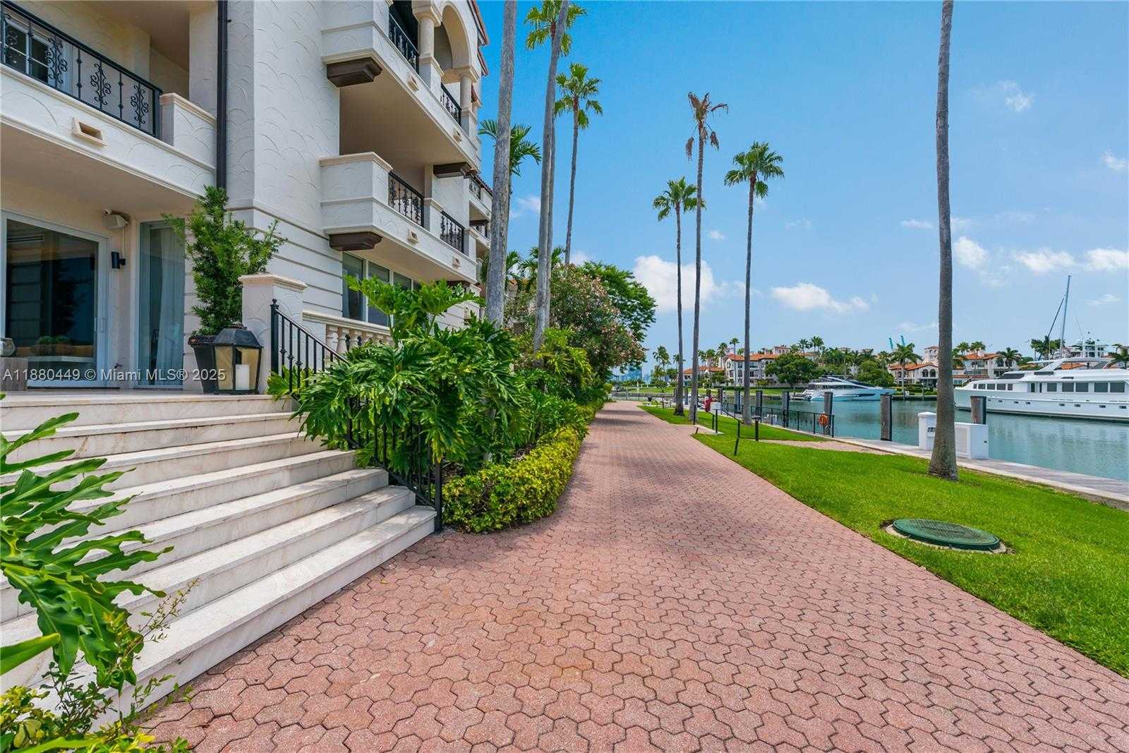 Small Image of 2514 FISHER ISLAND DR #6104, Miami Beach Number 42