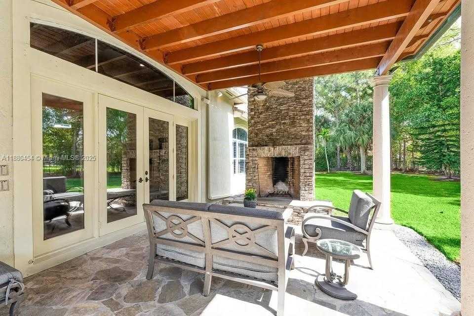 Small Image of 8948 PINEBROOK CT #-, Parkland Number 4