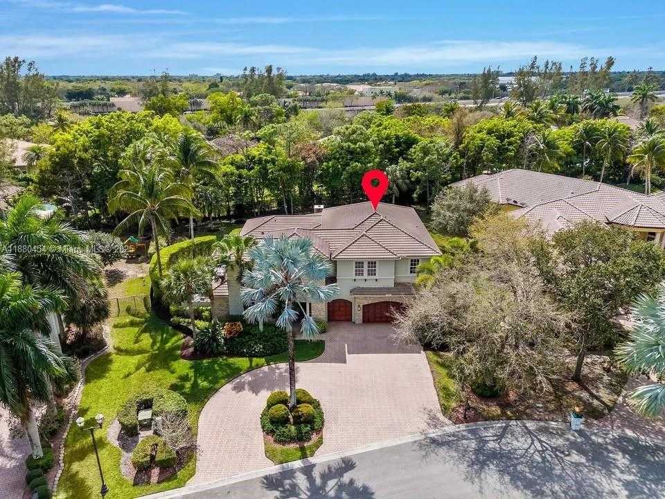 Small Image of 8948 PINEBROOK CT #-, Parkland Number 9