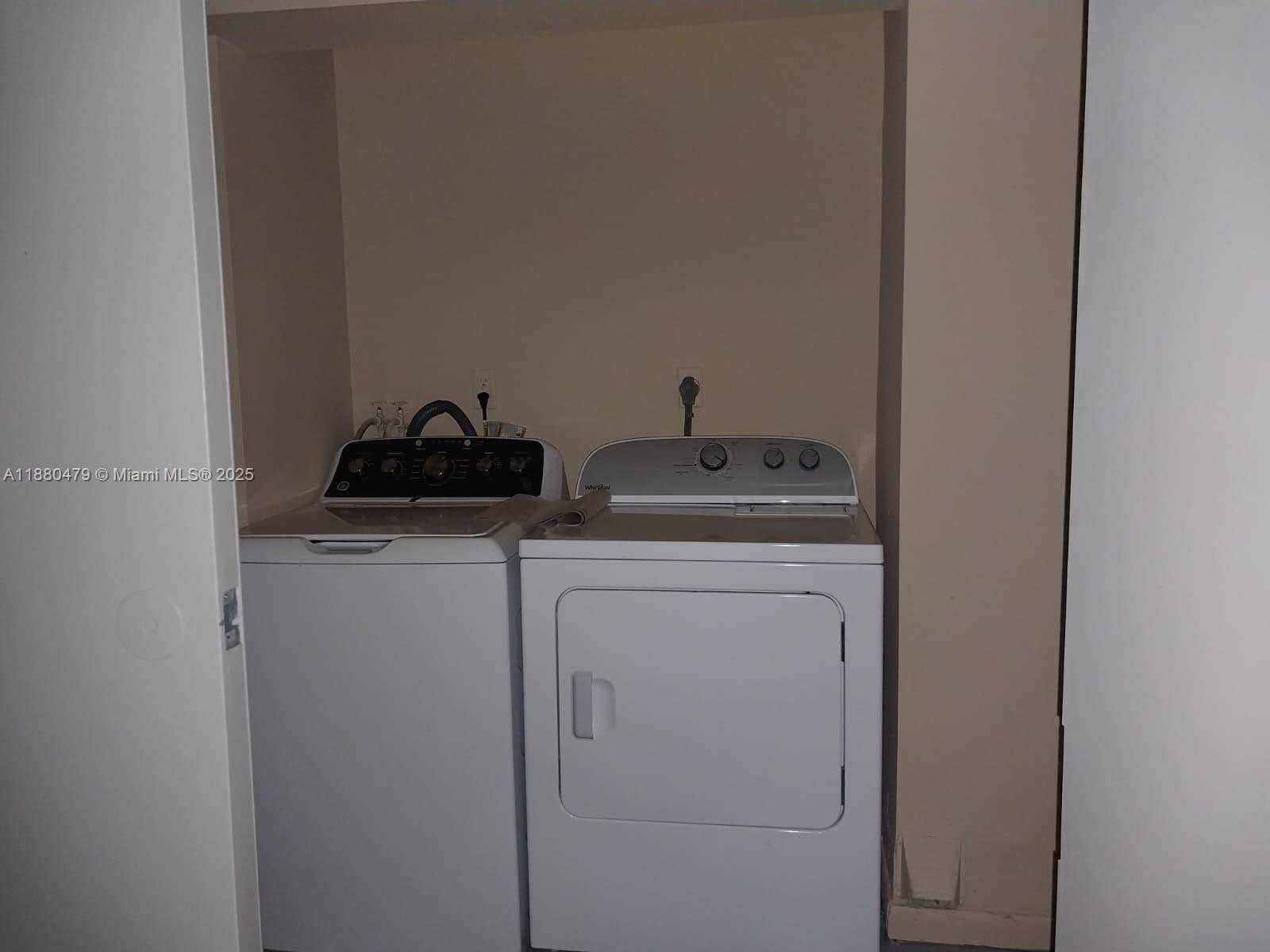 Small Image of 5027 SOUTH WEST 139TH CT #5027, Miami Number 11