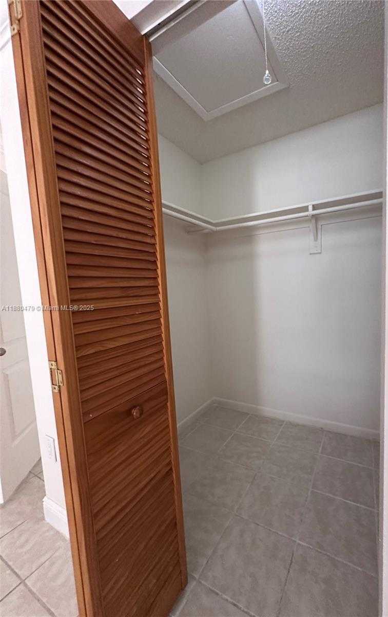 Small Image of 5027 SOUTH WEST 139TH CT #5027, Miami Number 5