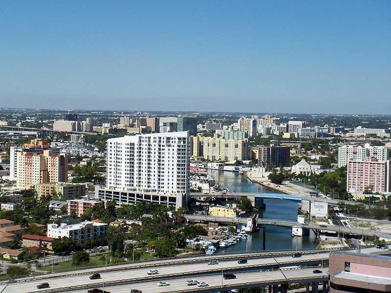 Small Image of 185 SOUTH WEST 7 ST #3902, Miami Number 10