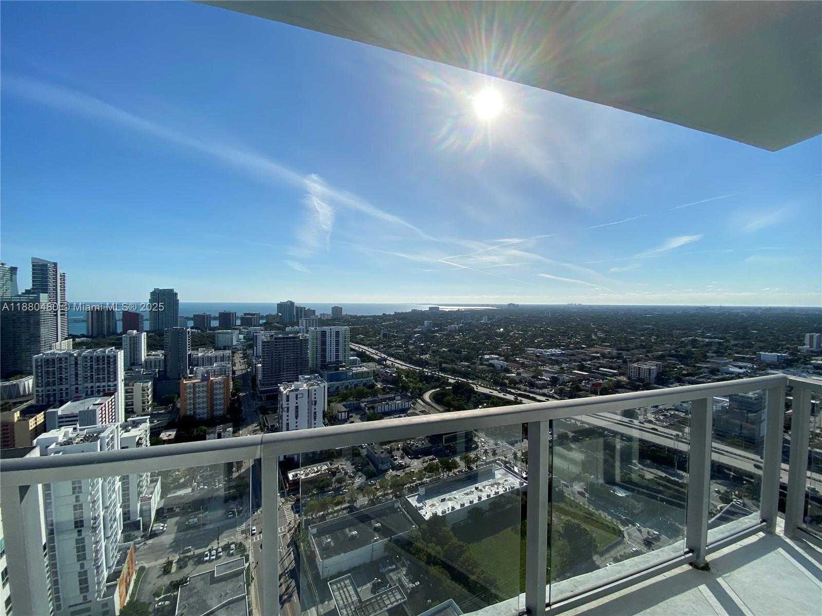 Small Image of 185 SOUTH WEST 7 ST #3902, Miami Number 12