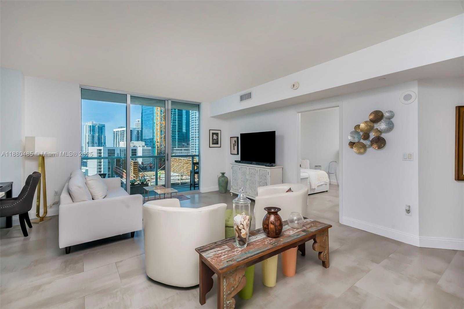 Small Image of 55 SOUTH EAST 6TH ST #2501, Miami Number 2