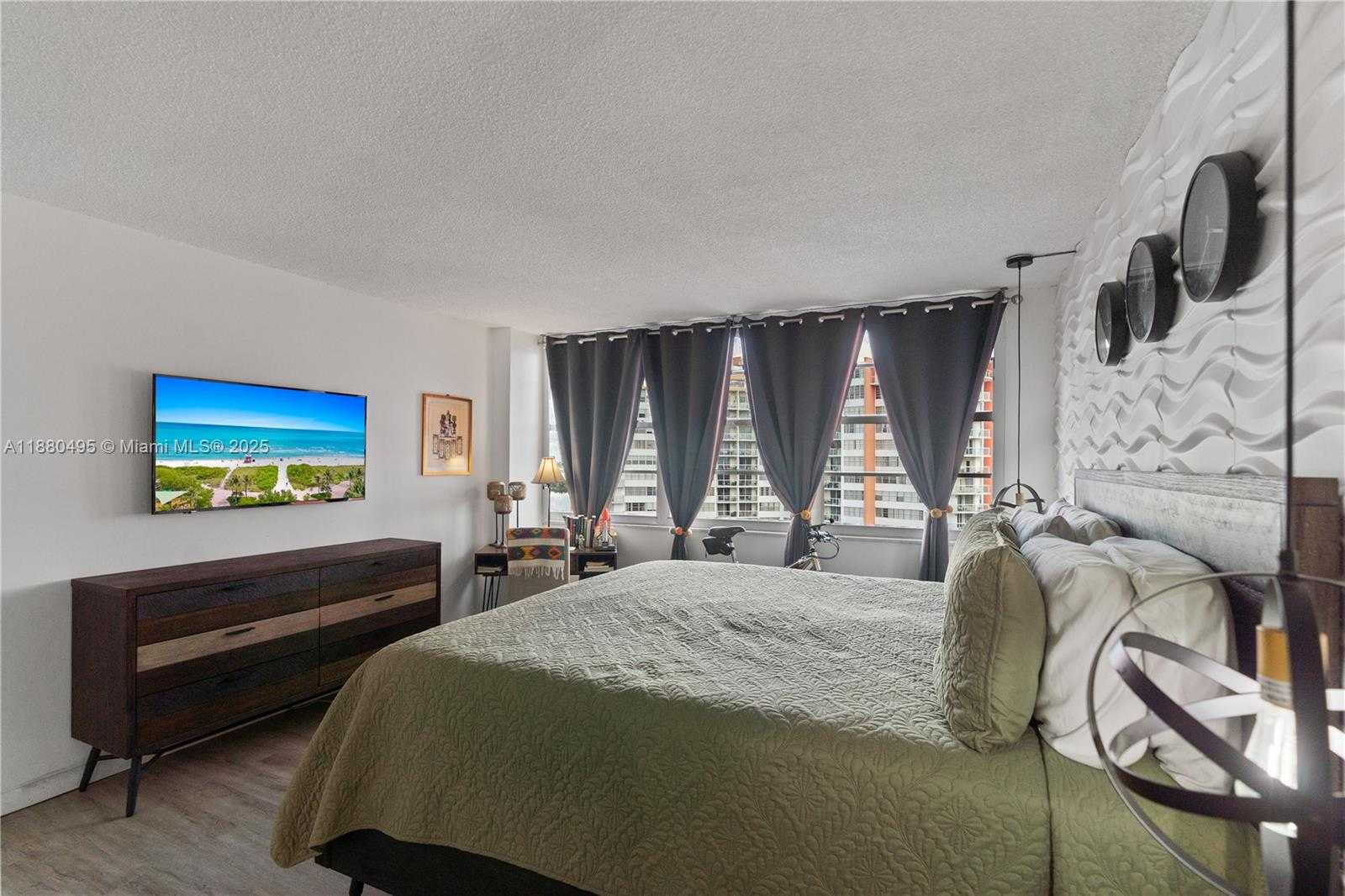 Small Image of 1351 NORTH EAST MIAMI GARDENS DR #1226E, Miami Number 11