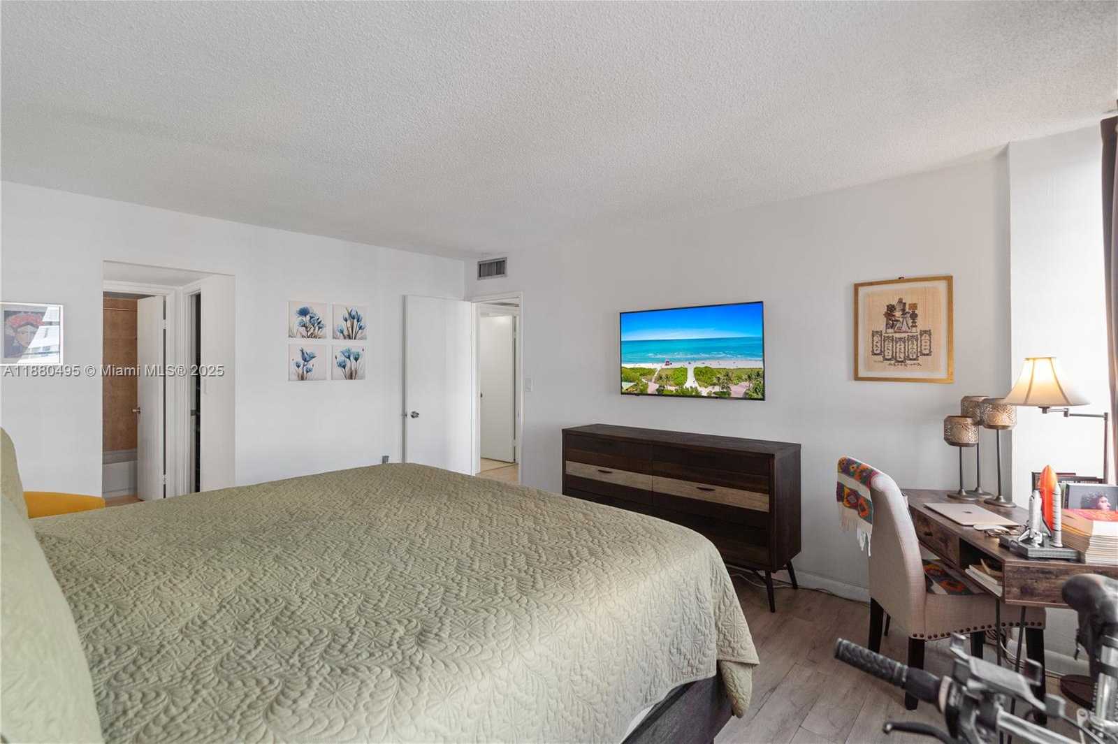 Small Image of 1351 NORTH EAST MIAMI GARDENS DR #1226E, Miami Number 12