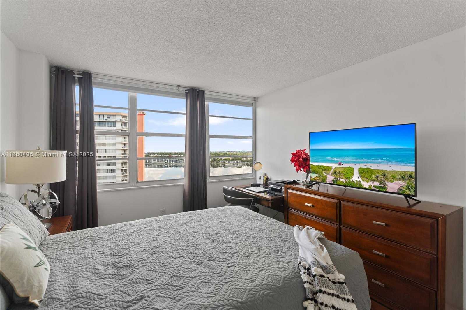 Small Image of 1351 NORTH EAST MIAMI GARDENS DR #1226E, Miami Number 17