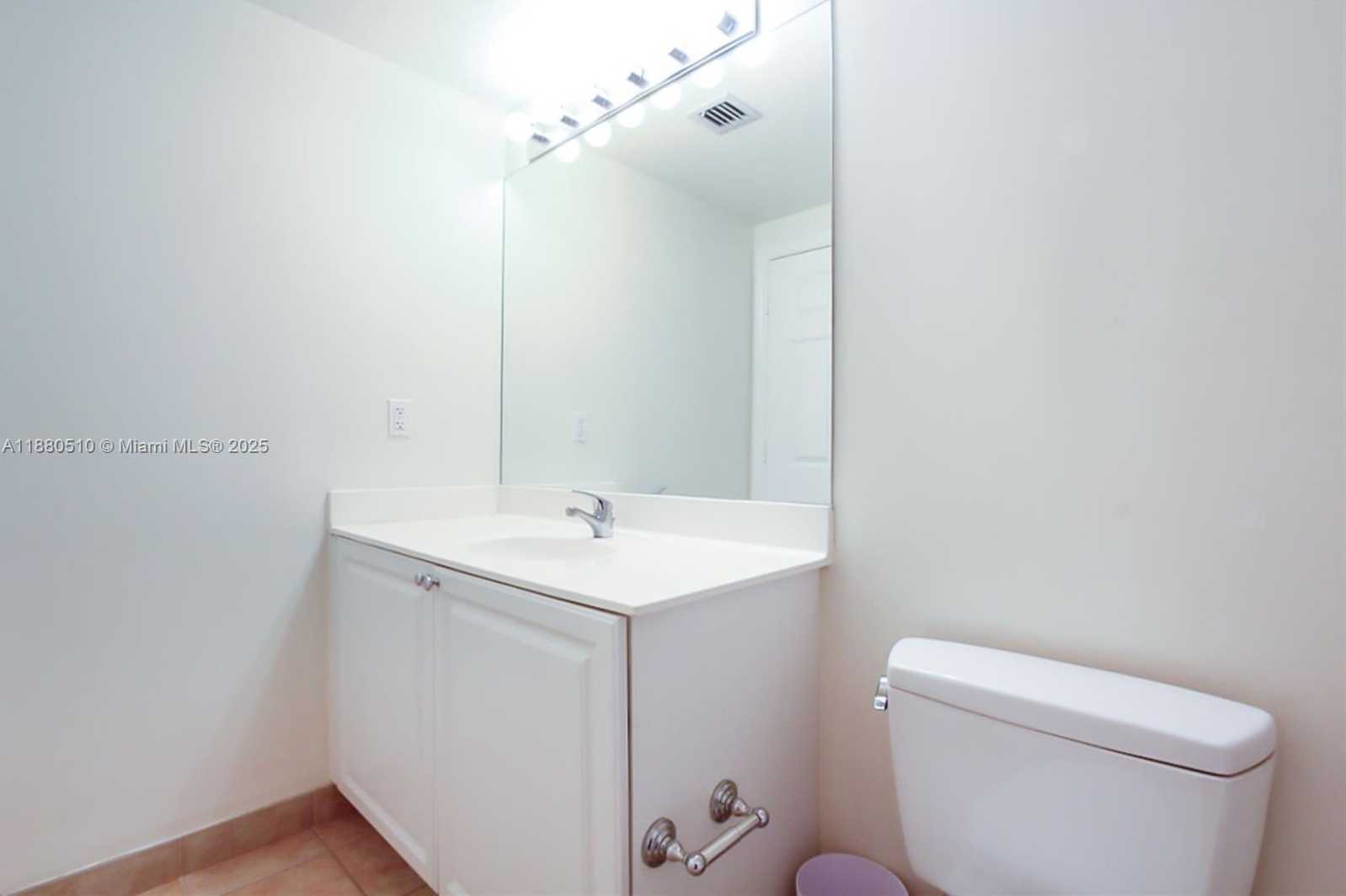 Small Image of 888 SOUTH DOUGLAS RD #1417, Coral Gables Number 10