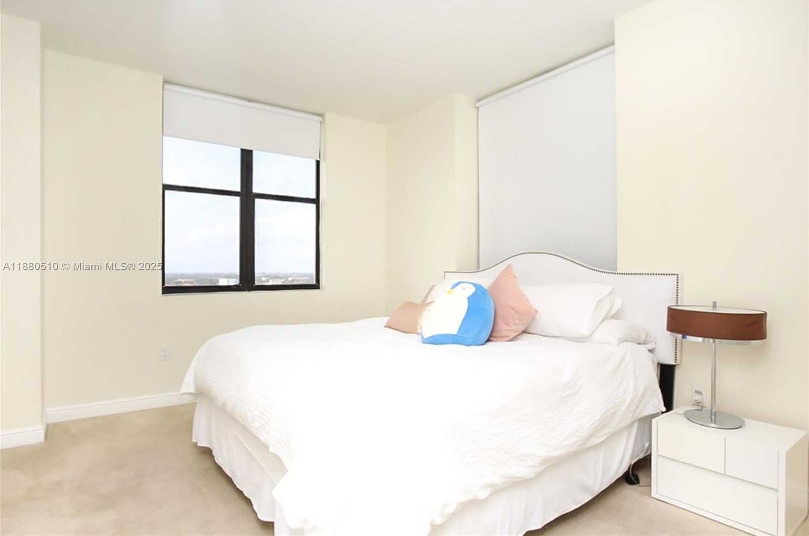 Small Image of 888 SOUTH DOUGLAS RD #1417, Coral Gables Number 7