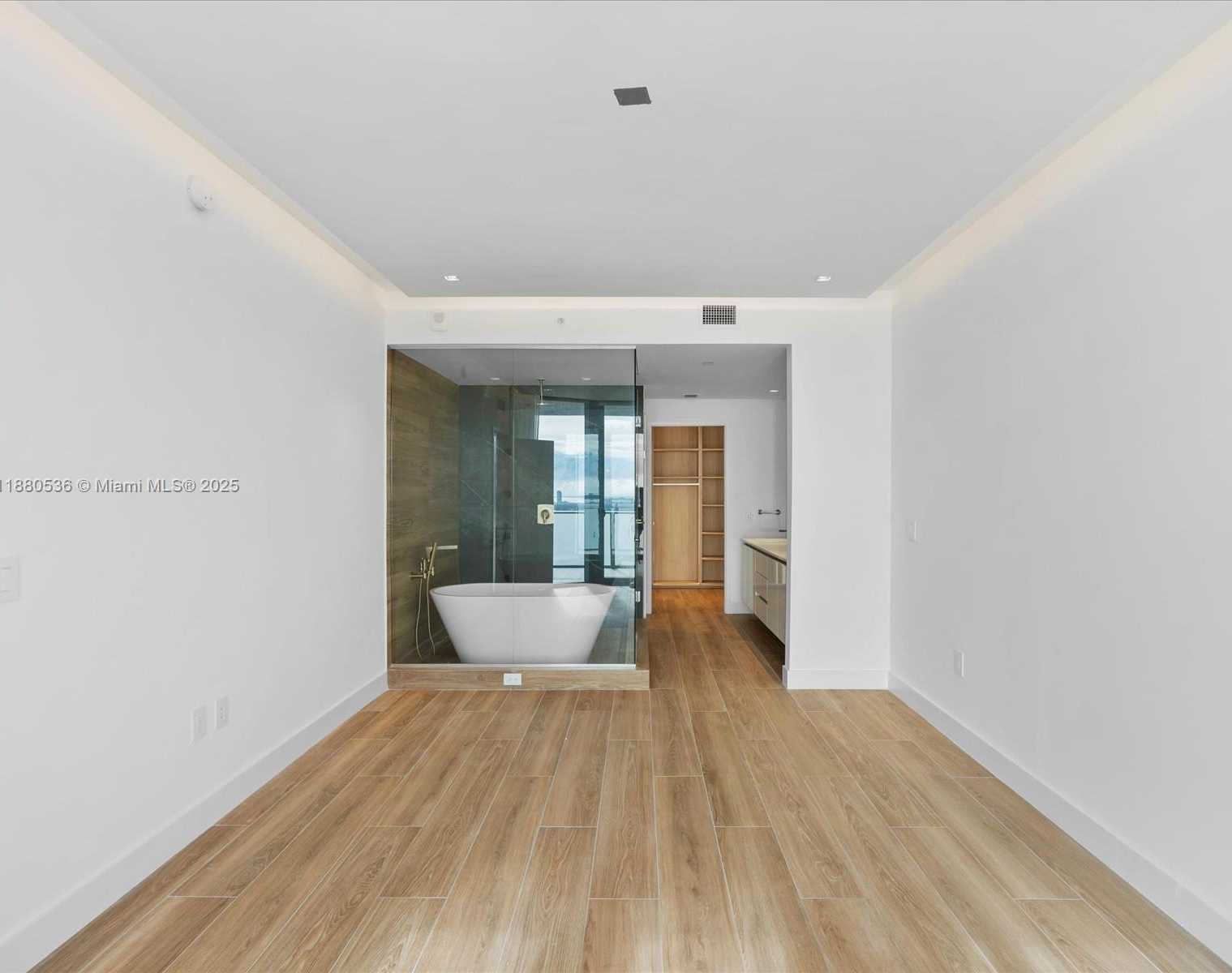 Small Image of 700 NORTH EAST 24TH ST #3207, Miami Number 12