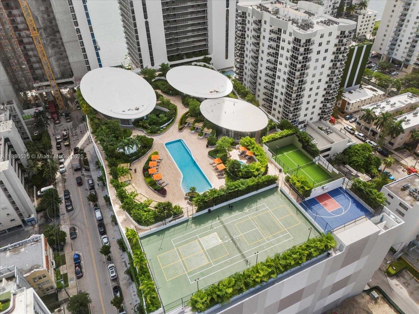 Small Image of 700 NORTH EAST 24TH ST #3207, Miami Number 20