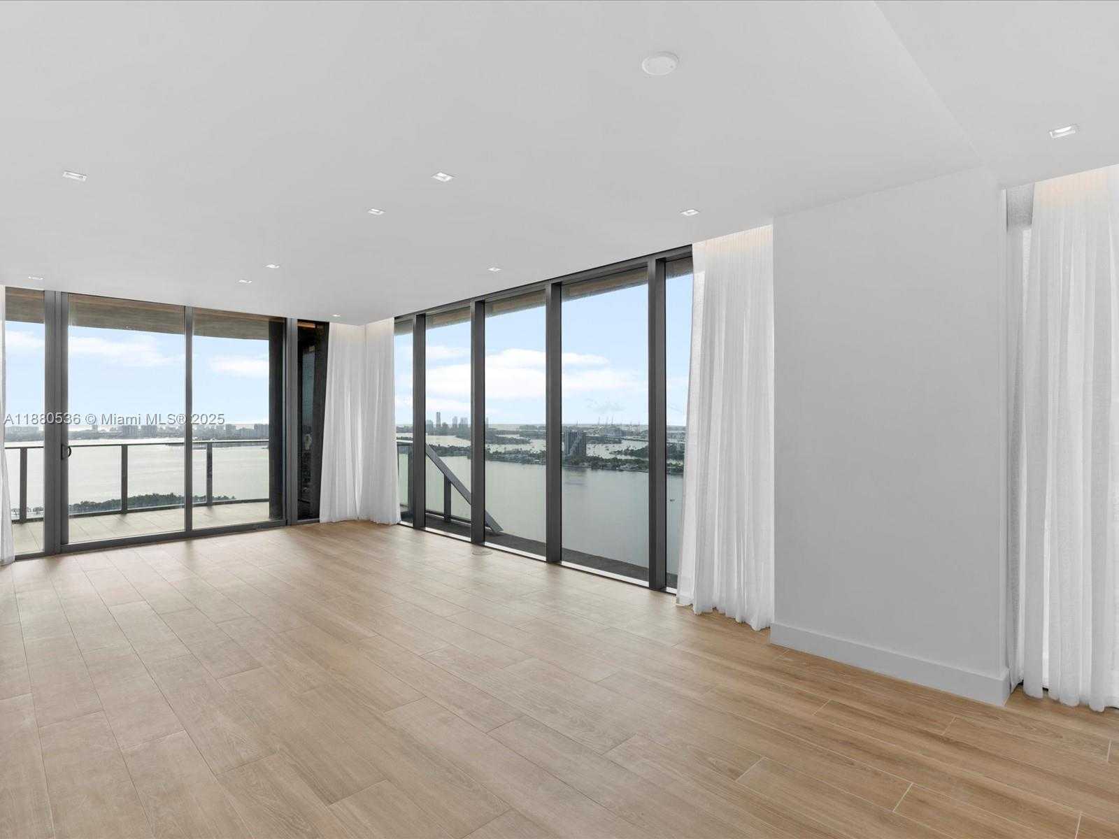 Small Image of 700 NORTH EAST 24TH ST #3207, Miami Number 48