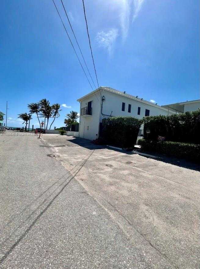 Small Image of 316 WALNUT ST #2, Hollywood Number 8