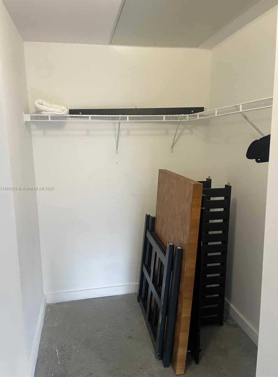Small Image of 151 SOUTH EAST 1ST ST #2807, Miami Number 10