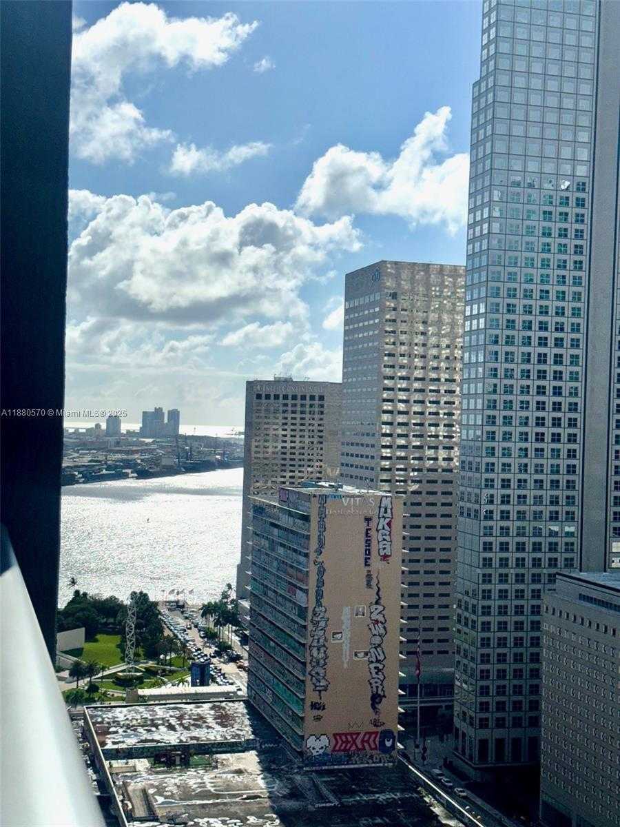 Small Image of 151 SOUTH EAST 1ST ST #2807, Miami Number 12