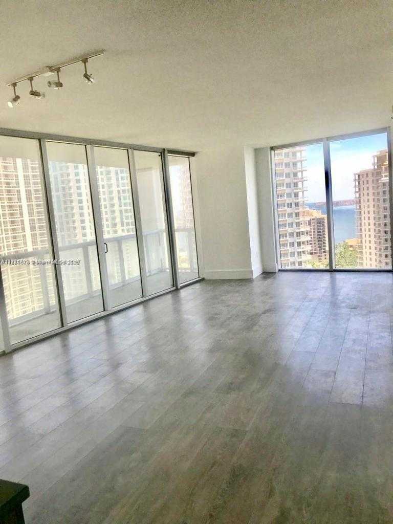 Small Image of 495 BRICKELL AVE #2102, Miami Number 11