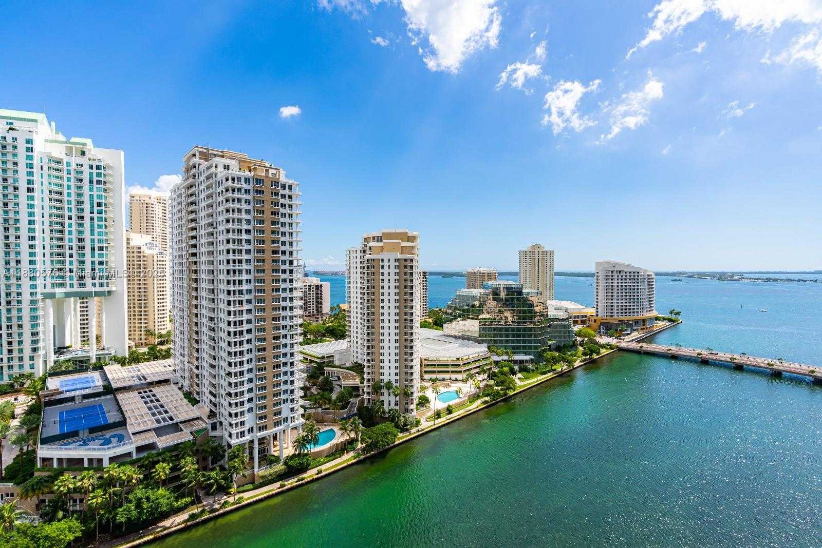 Small Image of 495 BRICKELL AVE #2102, Miami Number 21
