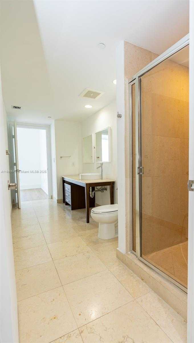 Small Image of 495 BRICKELL AVE #2102, Miami Number 32