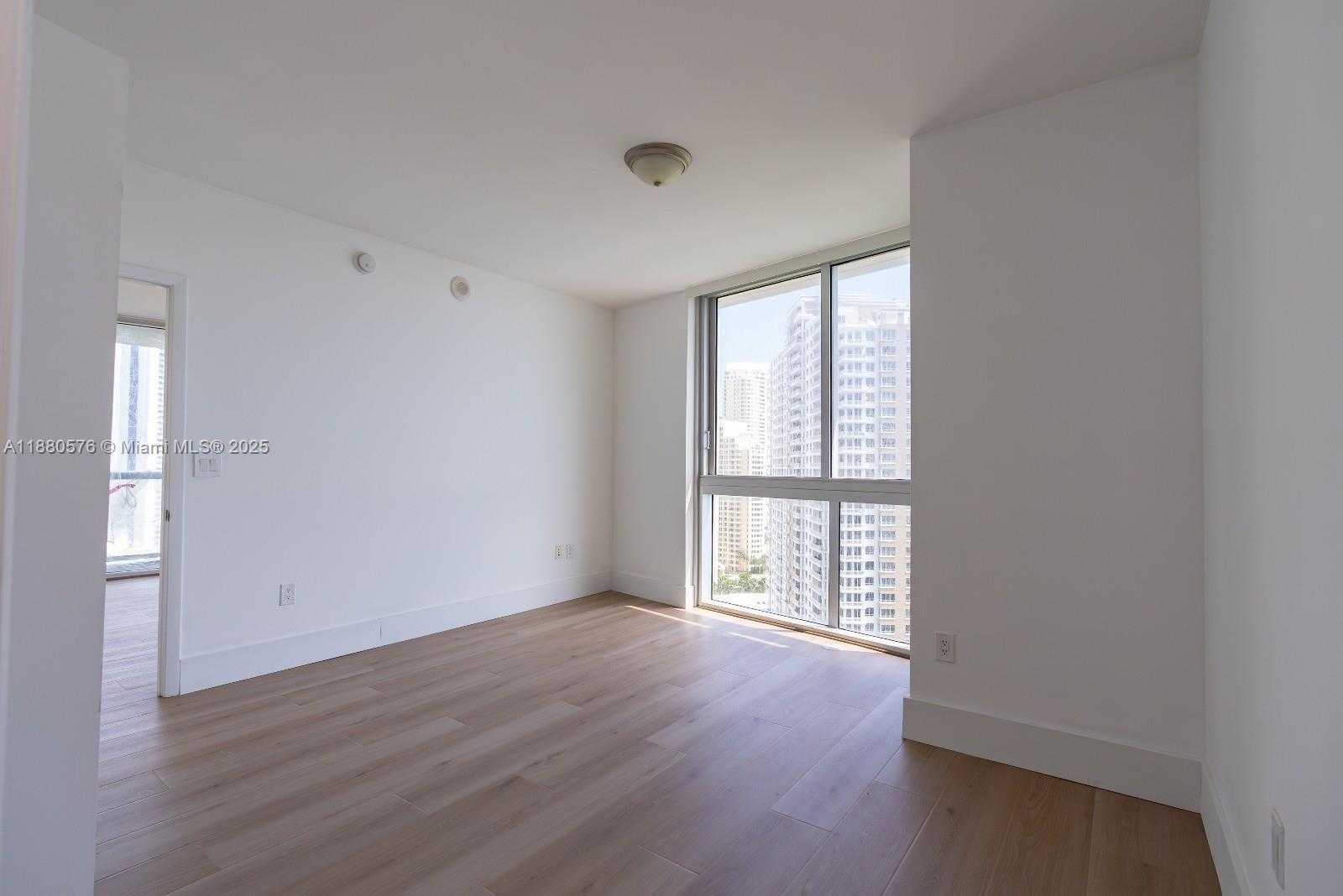 Small Image of 495 BRICKELL AVE #2102, Miami Number 49