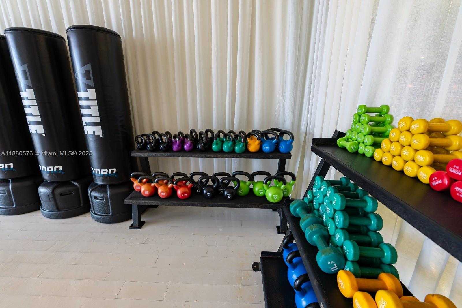 Small Image of 495 BRICKELL AVE #2102, Miami Number 61