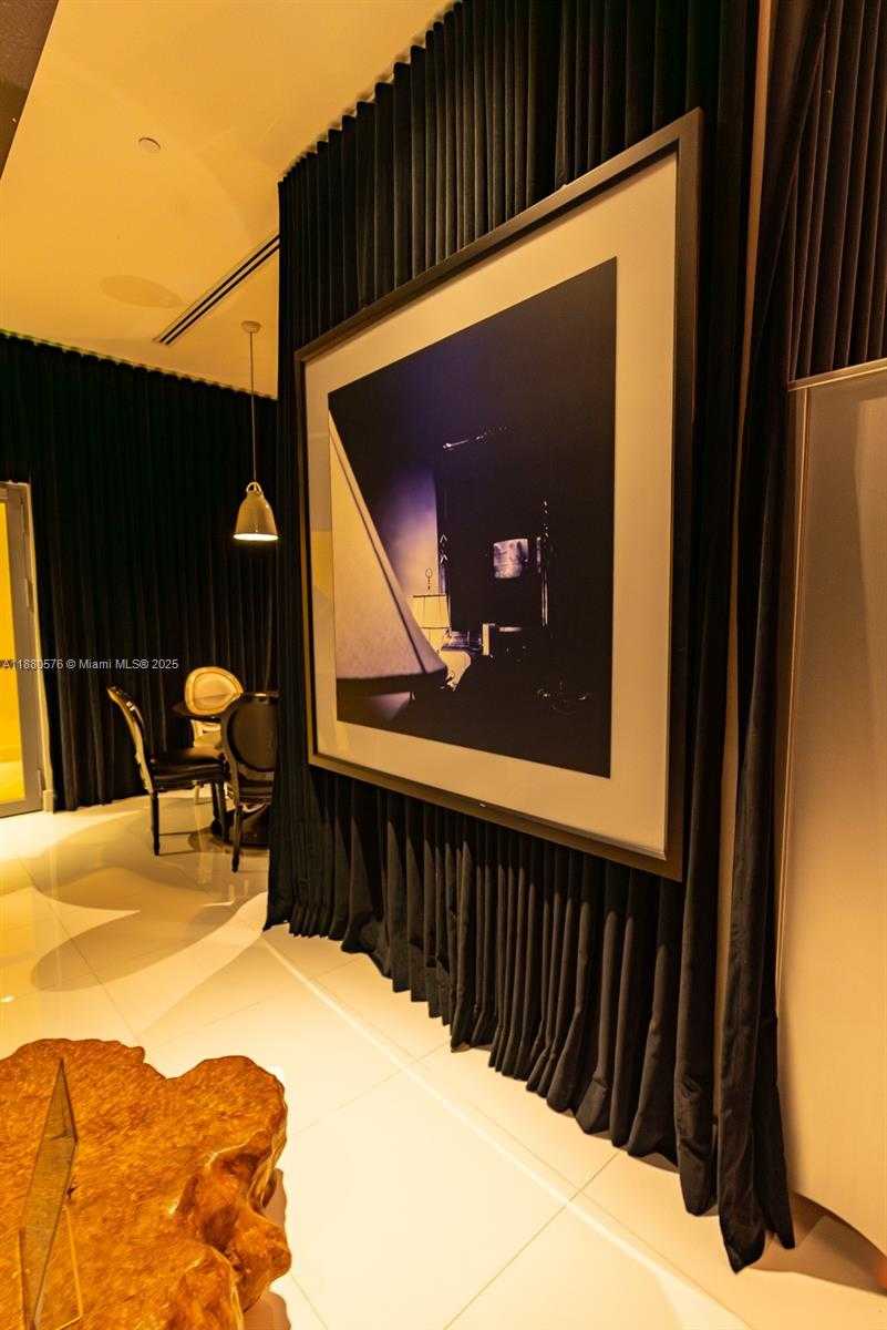 Small Image of 495 BRICKELL AVE #2102, Miami Number 74