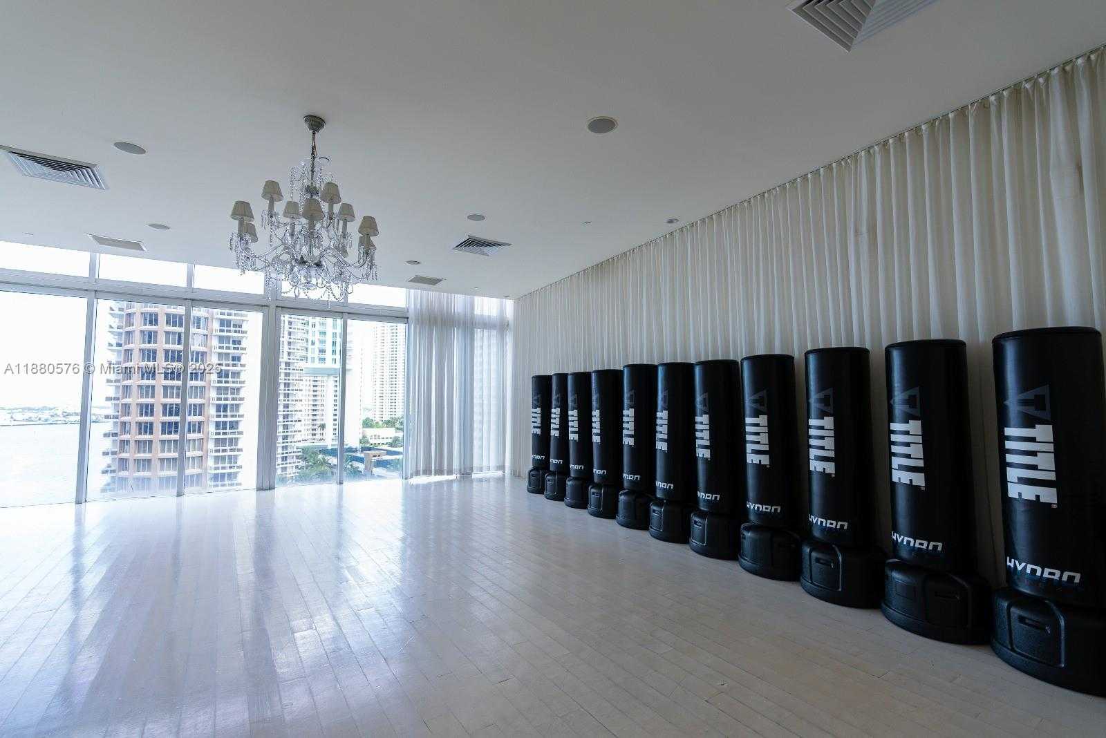 Small Image of 495 BRICKELL AVE #2102, Miami Number 80