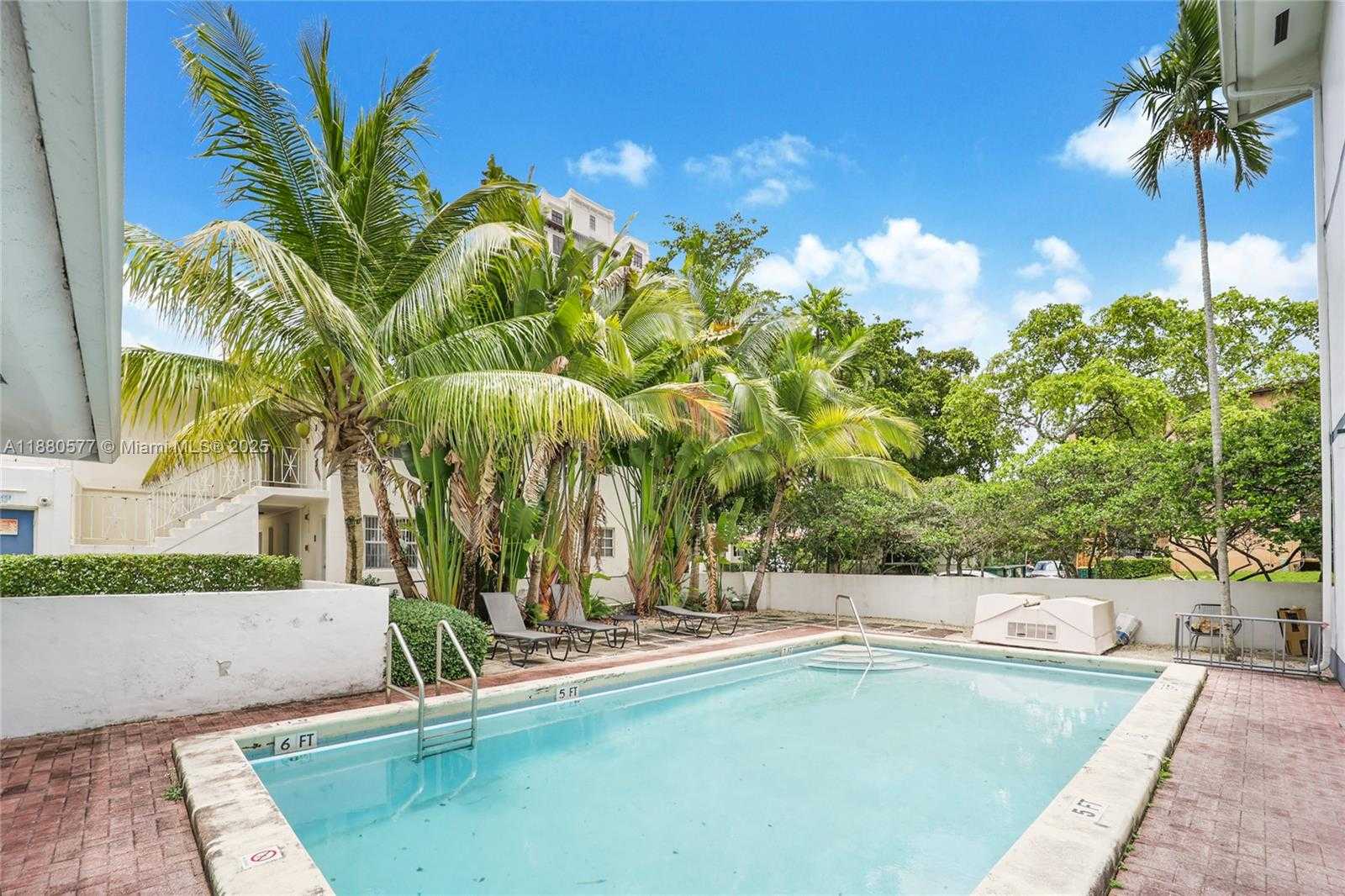 Small Image of 235 ANTILLA AVE #7, Coral Gables Number 20