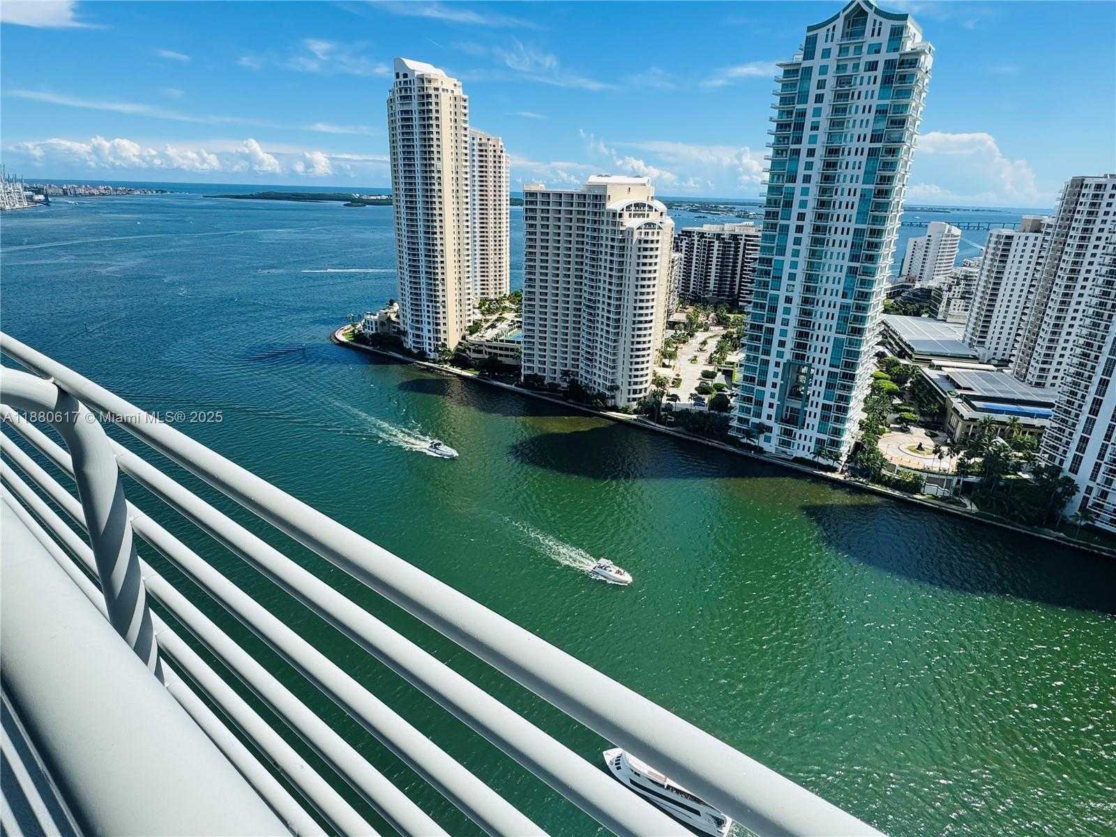 Small Image of 325 SOUTH BISCAYNE BLVD #3215, Miami Number 12