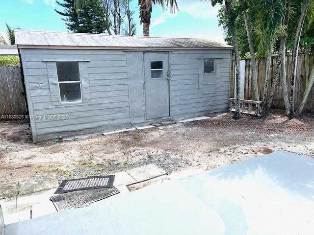 Small Image of 4150 SOUTH WEST 56TH TER, Davie Number 37