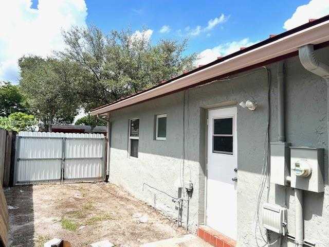 Small Image of 4150 SOUTH WEST 56TH TER, Davie Number 41