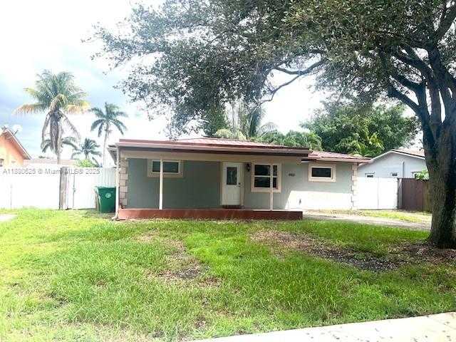 Small Image of 4150 SOUTH WEST 56TH TER, Davie Number 43