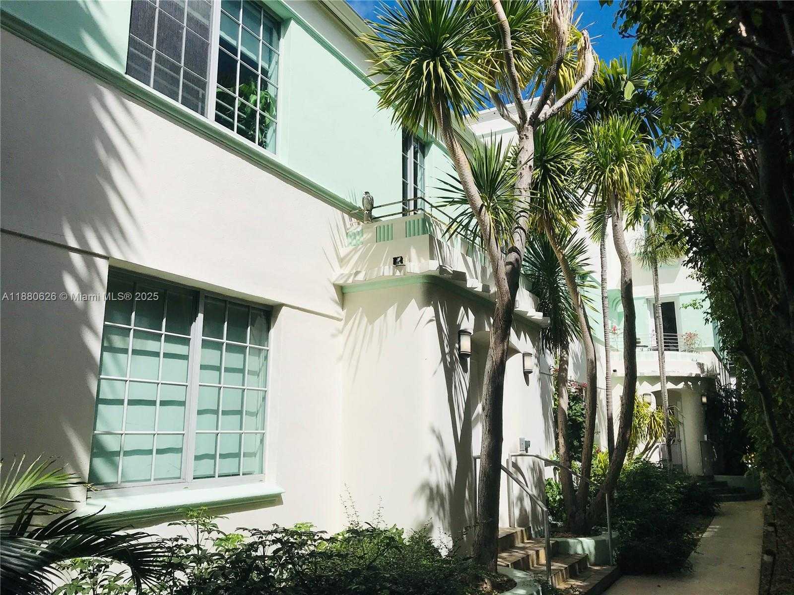 Small Image of 815 EUCLID AVE #14, Miami Beach Number 18