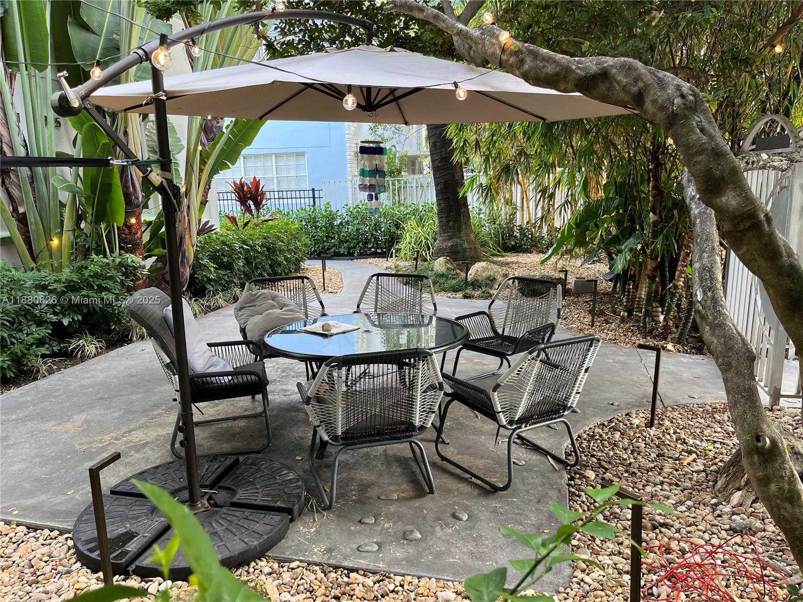 Small Image of 815 EUCLID AVE #14, Miami Beach Number 24