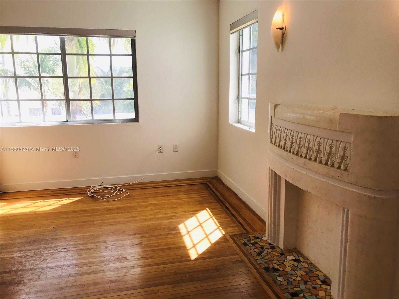 Small Image of 815 EUCLID AVE #14, Miami Beach Number 4