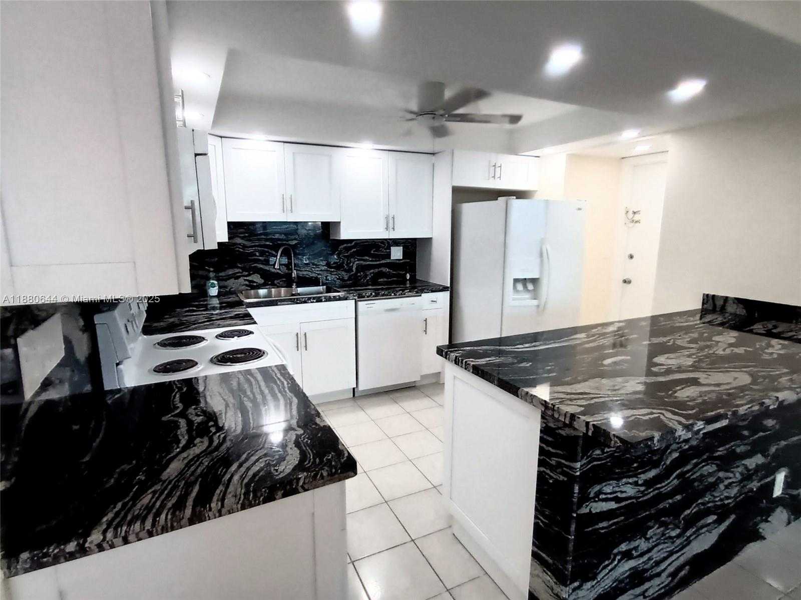 Small Image of 1410 SOUTH OCEAN DR #1208, Hollywood Number 29