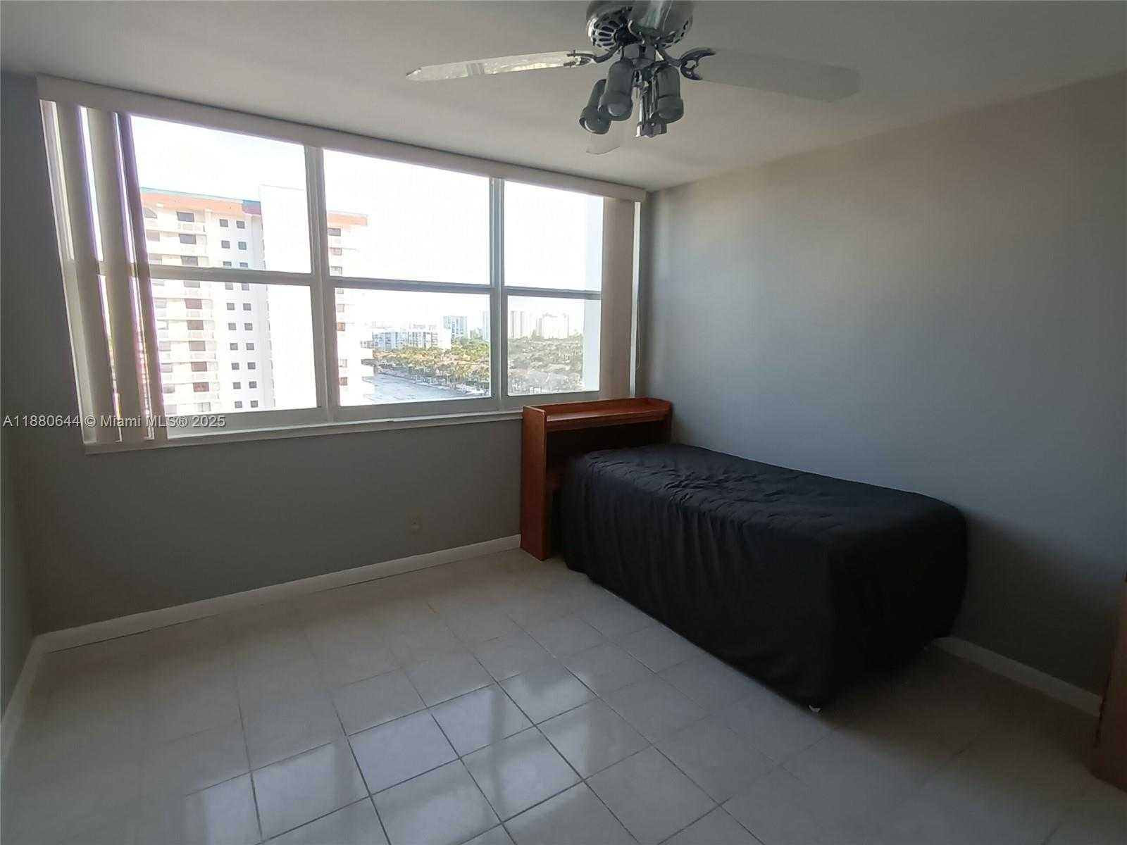 Small Image of 1410 SOUTH OCEAN DR #1208, Hollywood Number 34