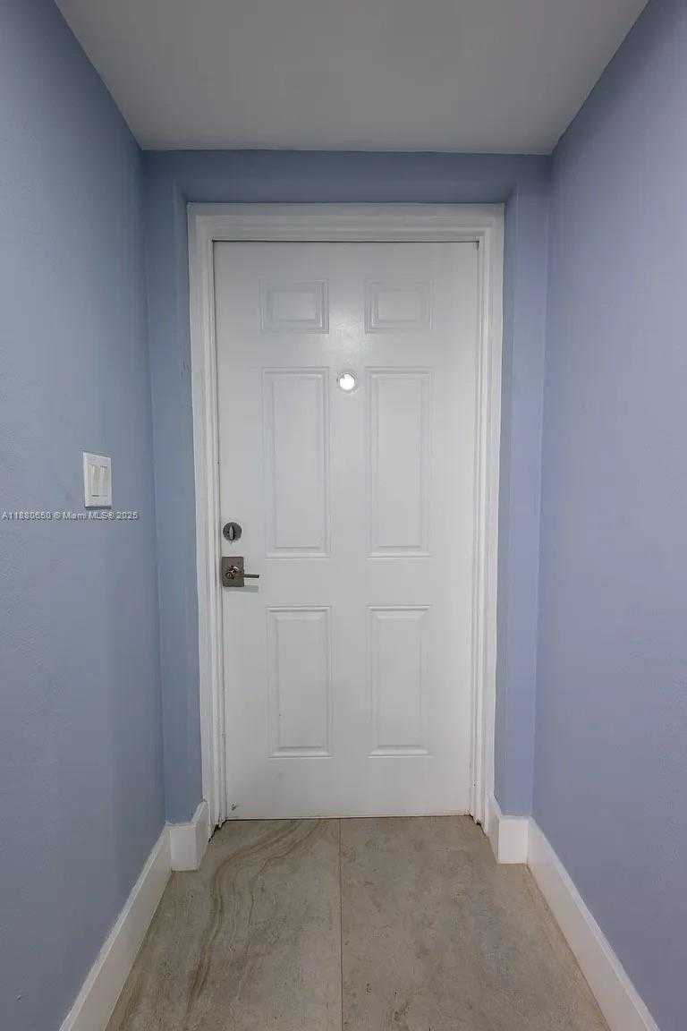 Small Image of 20350 WEST COUNTRY CLUB DR #PH24-4, Aventura Number 20