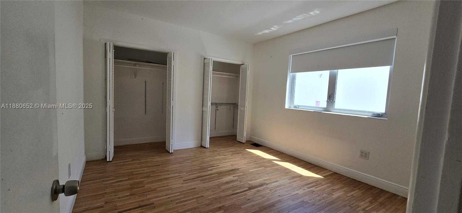 Small Image of 3915 PONCE DE LEON BLVD, Coral Gables Number 87