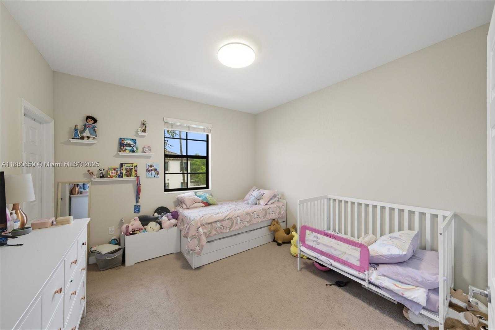 Small Image of 3392 WEST 92ND PL #3392, Hialeah Number 21