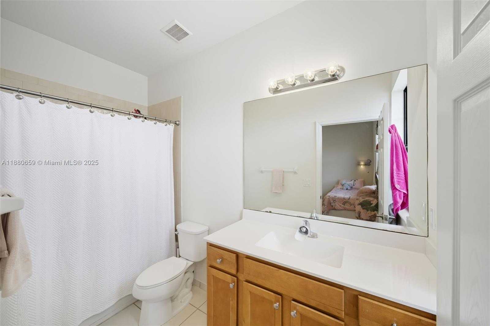 Small Image of 3392 WEST 92ND PL #3392, Hialeah Number 23