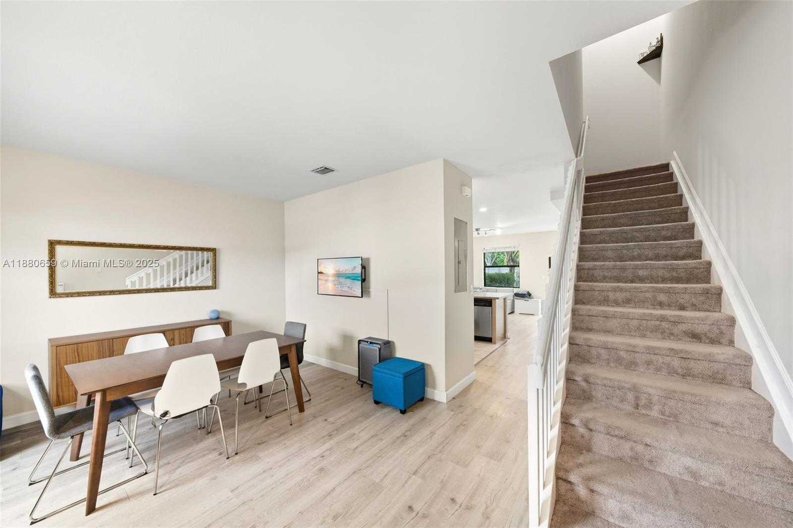 Small Image of 3392 WEST 92ND PL #3392, Hialeah Number 7