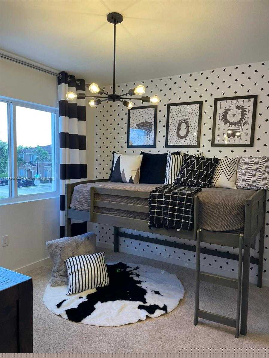 Imagen de Pequeño Objeto