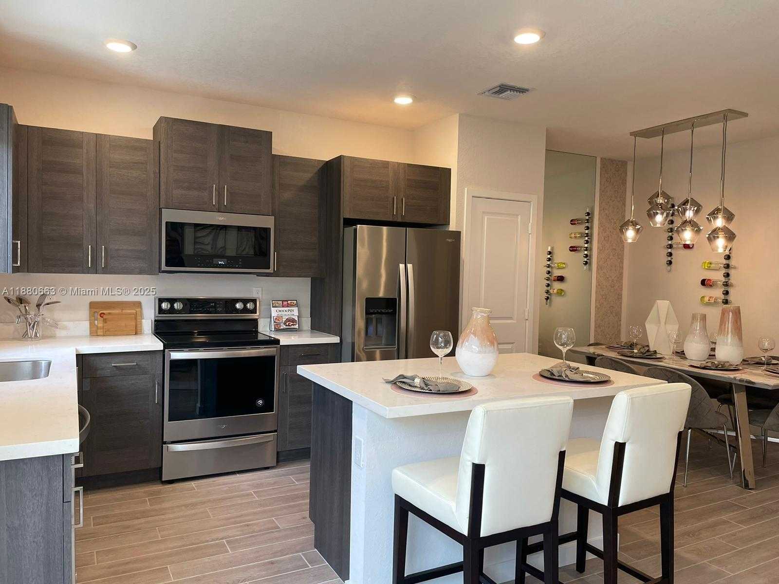 Imagen de Pequeño Objeto